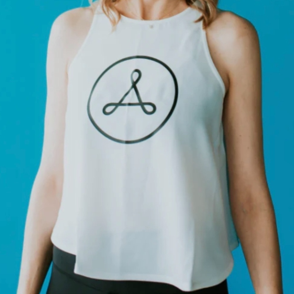 21. Alchemy 365 Lululemon Blissed Out Tank, Size 6-8